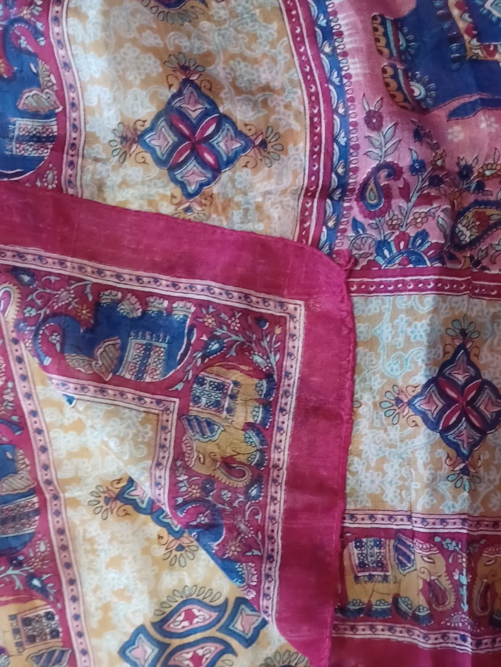 Vintage India Elephant Camel Paisley Scarf Silk Feel Oblong Boho Wrap Appx 68×19